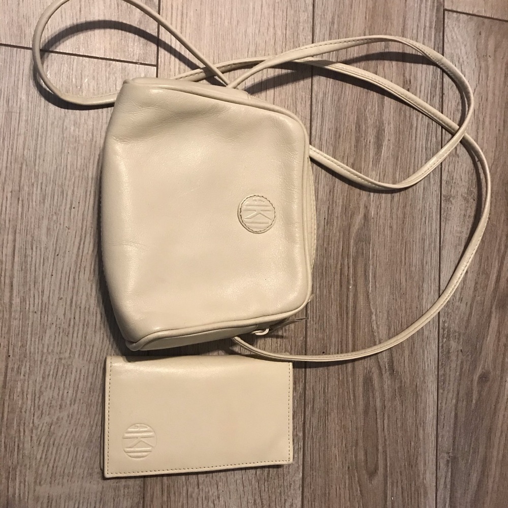 Ann Kline cross Body with matching wallet
